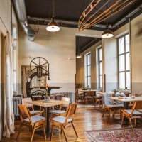 GEH8-Cafe-web